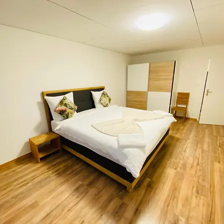 3 - Bedroom - 48 Apartment Interlaken