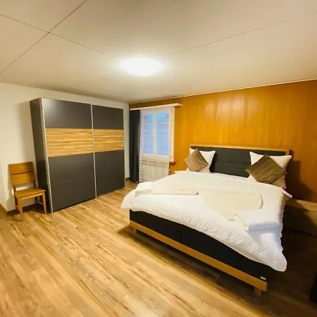 Apartment 3 - Bedroom - 48 *